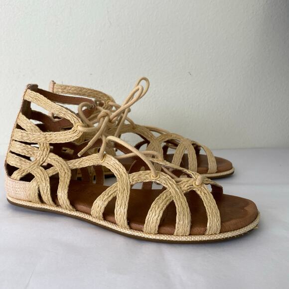 Gentle Souls Break My Heart 3 Size 7.5 Raffia Natural Leather Sandal Comfort - Picture 2 of 11